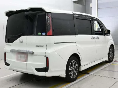 Honda STEPWGN SPADA