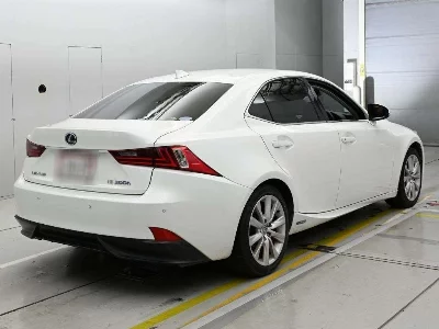 Lexus IS300h
