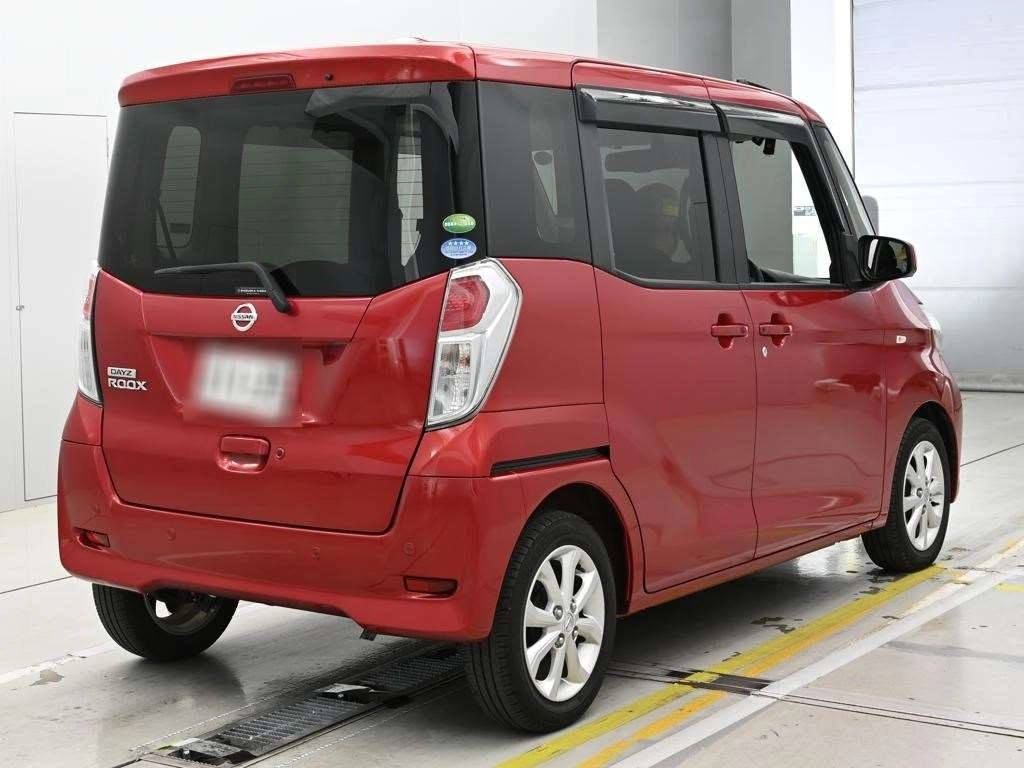 Nissan Dayz Roox  с аукциона в Японии