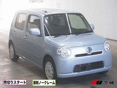 Daihatsu Mira Cocoa