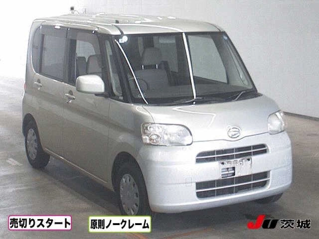 Daihatsu Tanto  с аукциона в Японии