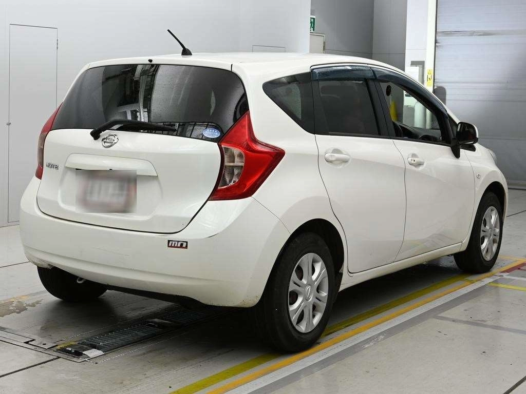 Nissan Note  с аукциона в Японии