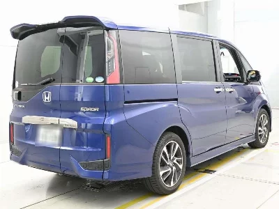 Honda STEPWGN SPADA