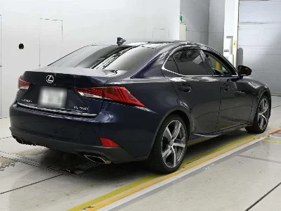 Lexus IS350
