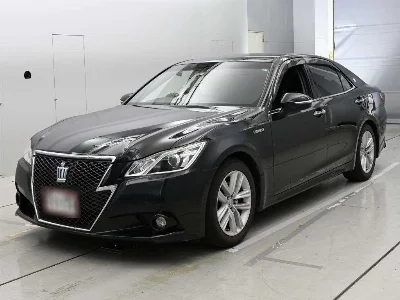 Toyota CROWN HYBRID