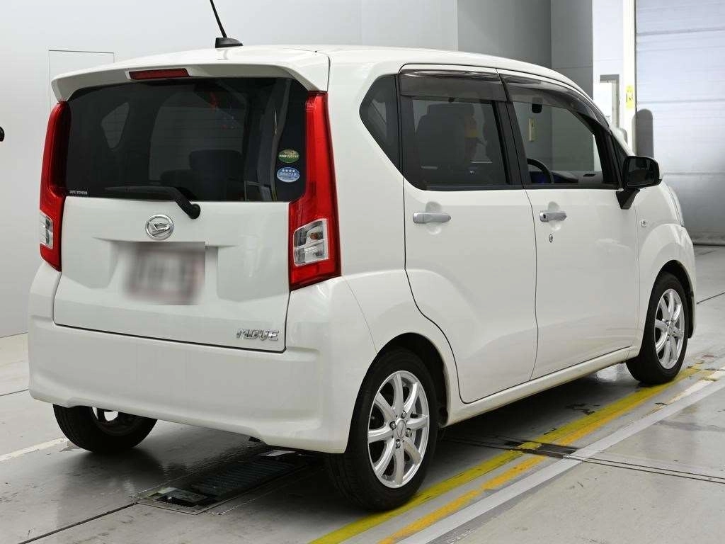 Daihatsu Move  с аукциона в Японии