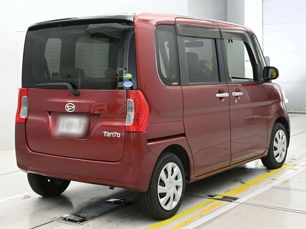 Daihatsu Tanto  с аукциона в Японии