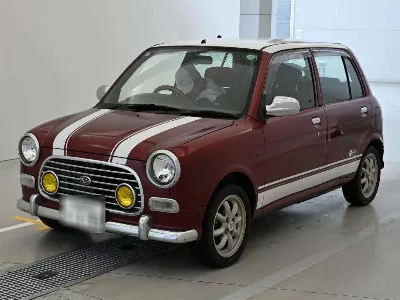 Daihatsu Mira Gino