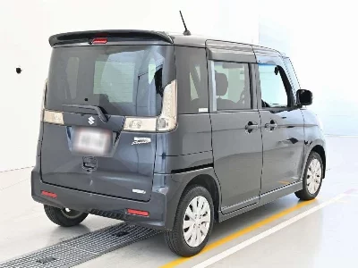 Suzuki Spacia Custom