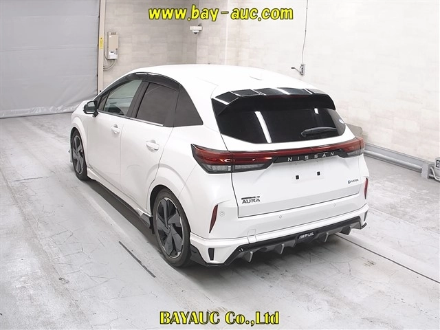 Nissan Aura  с аукциона в Японии
