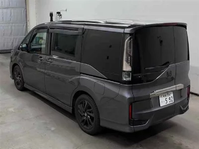Honda STEPWGN SPADA