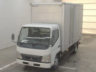 Mitsubishi Fuso Canter