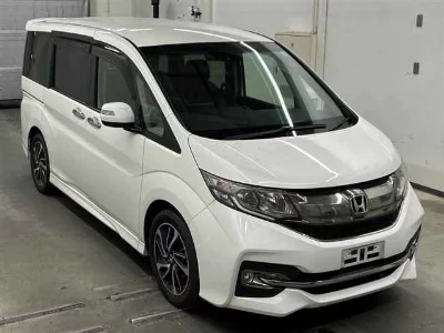 Honda STEPWGN SPADA