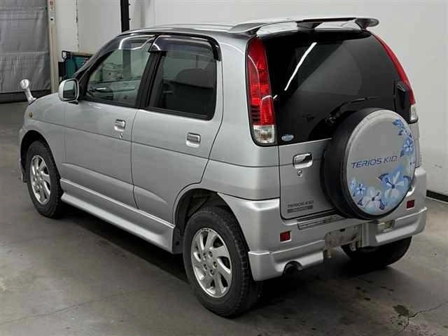 Daihatsu Terios Kid  с аукциона в Японии