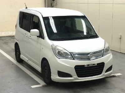 Suzuki Solio