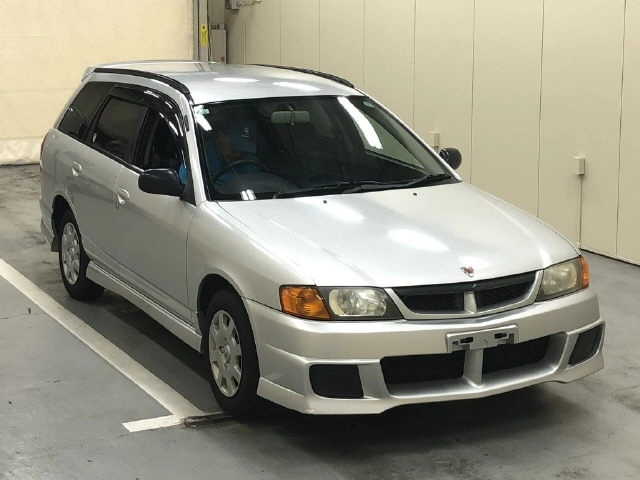 Nissan Wingroad  с аукциона в Японии