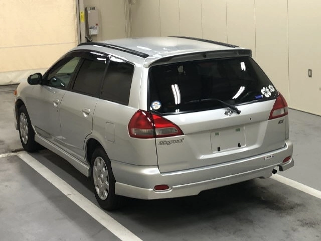 Nissan Wingroad  с аукциона в Японии