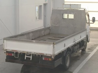 Mitsubishi Fuso Canter