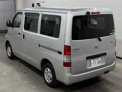 Toyota LiteAce Van