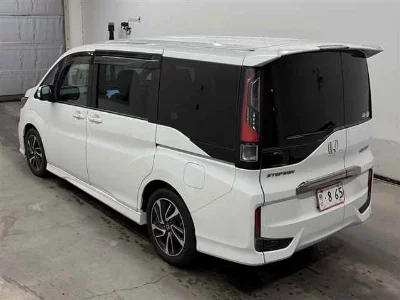 Honda STEPWGN SPADA