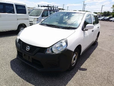 Nissan AD