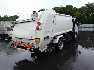 Hino Dutro