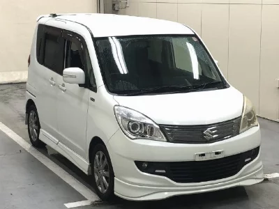 Suzuki Solio