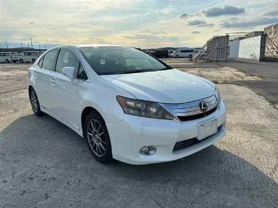Lexus HS250h