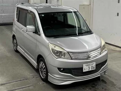 Mitsubishi Delica D:2