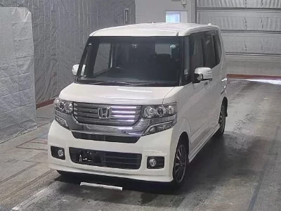 Honda N BOX CUSTOM
