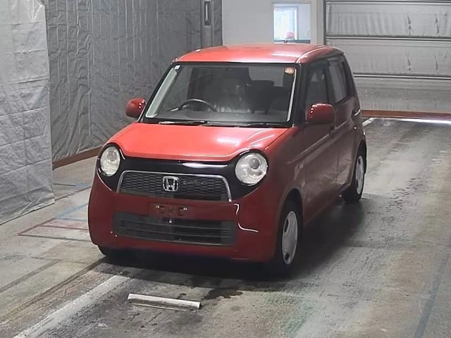 Honda N-Box  с аукциона в Японии