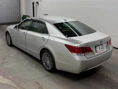 Toyota CROWN MAJESTA