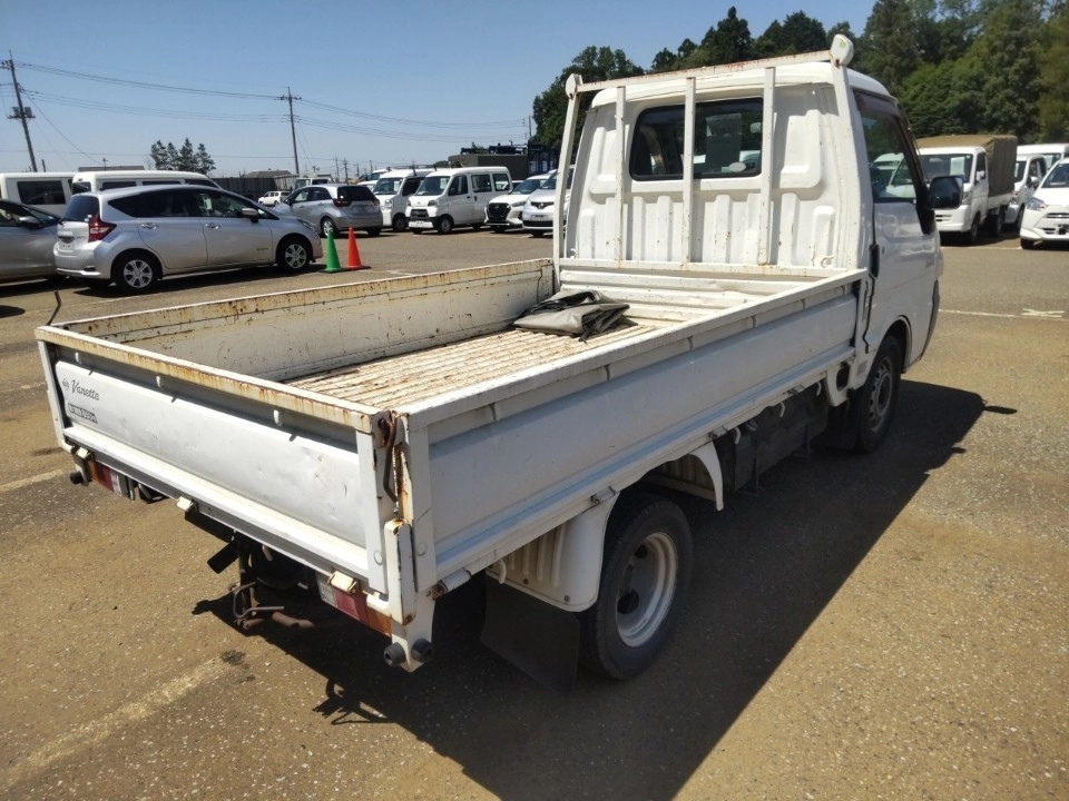 Nissan Vanette  с аукциона в Японии