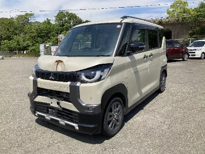 Mitsubishi Delica Mini
