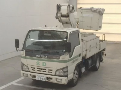 Isuzu Elf