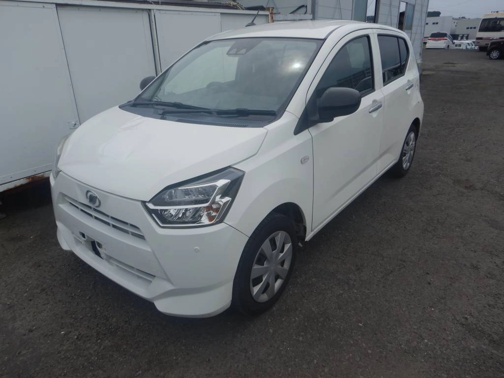 Daihatsu Mira e:S  с аукциона в Японии