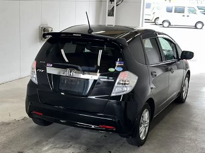 Honda FIT HYBRID