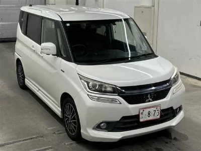 Mitsubishi Delica D:2