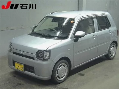 Daihatsu Mira Tocot