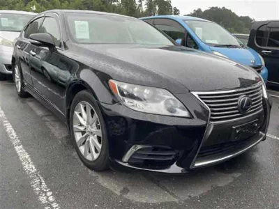 Lexus LS600h