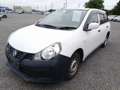 Nissan AD
