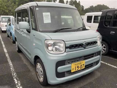 Suzuki Spacia