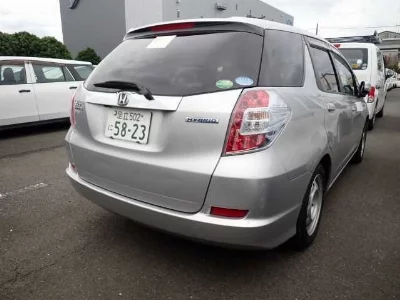 Honda FIT SHUTTLE HYBRID