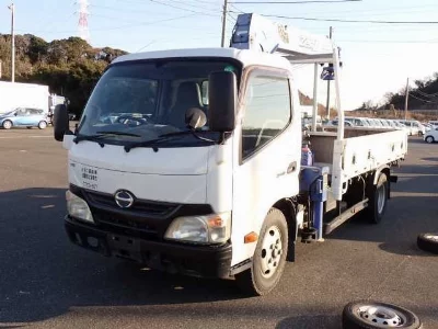 Hino Dutro