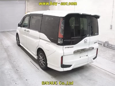 Honda STEPWGN SPADA