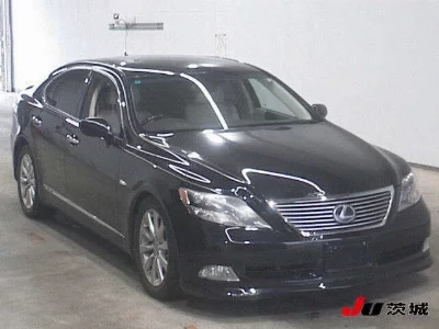 Lexus LS600h