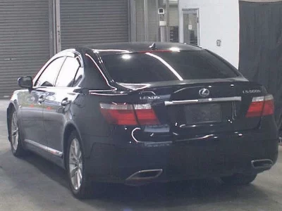 Lexus LS600h
