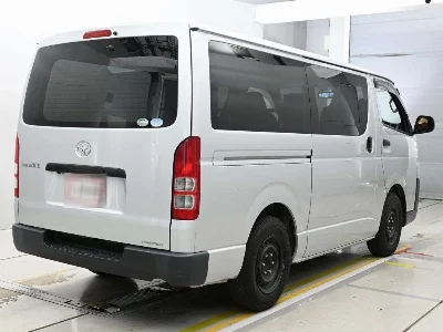 Toyota RegiusAce
