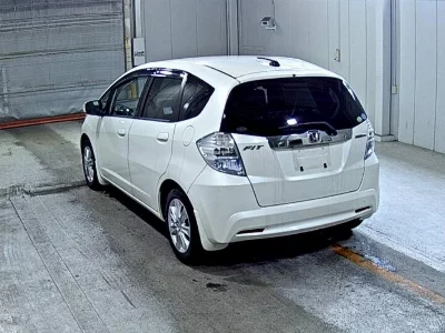 Honda FIT HYBRID
