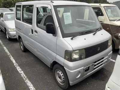 Mitsubishi Minicab